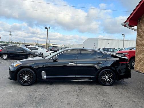2018 Kia Stinger Sedan 4D