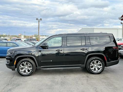 2022 Jeep Wagoneer Series II 4x4
