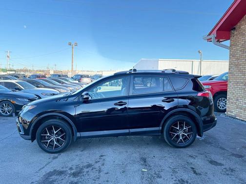 2018 Toyota RAV4 SE