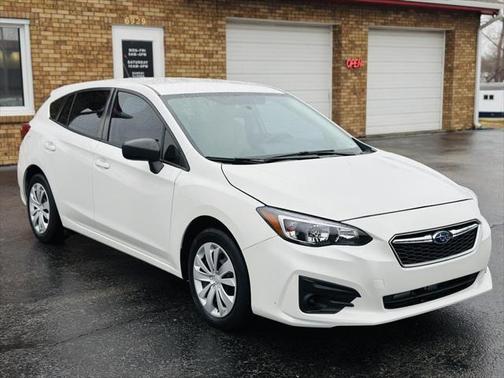 2017 Subaru Impreza 2.0i