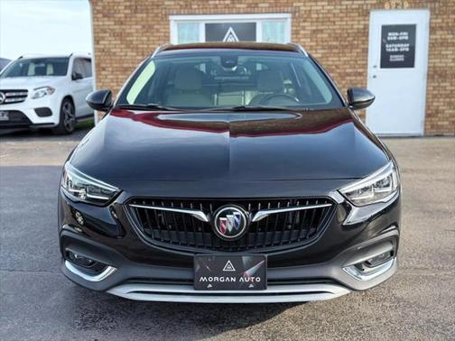 2018 Buick Regal TourX Essence