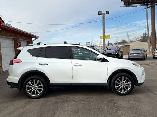 2017 Toyota RAV4 Limited