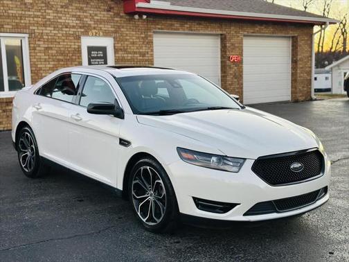 2015 Ford Taurus SHO