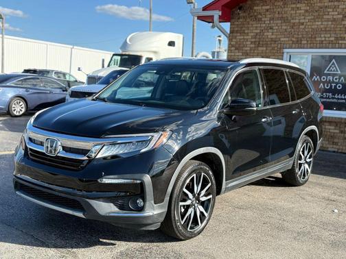 2019 Honda Pilot Touring 8-Passenger