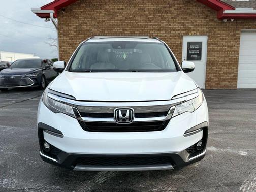 2020 Honda Pilot Touring 8-Passenger