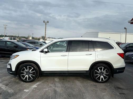 2020 Honda Pilot Touring 8-Passenger