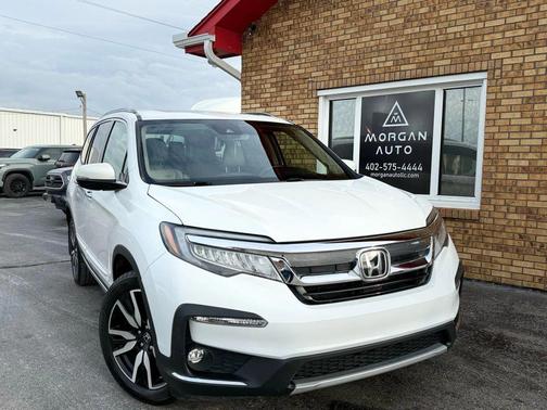 2020 Honda Pilot Touring 8-Passenger