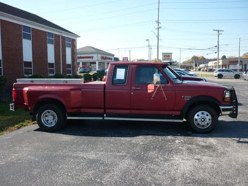 1996 Ford F-350 XL SuperCab DRW