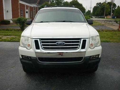 2008 Ford Explorer Sport Trac XLT