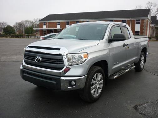 2014 Toyota Tundra SR5