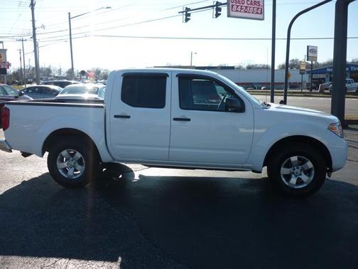 2012 Nissan Frontier SV