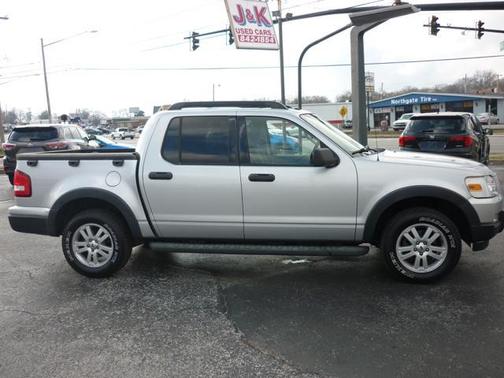 2010 Ford Explorer Sport Trac XLT