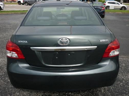 2008 Toyota Yaris Base