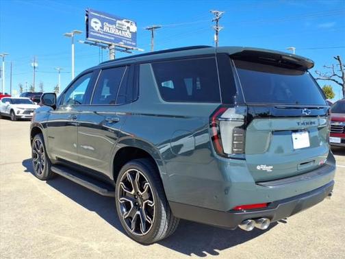 2026 Chevrolet Tahoe 4WD RST