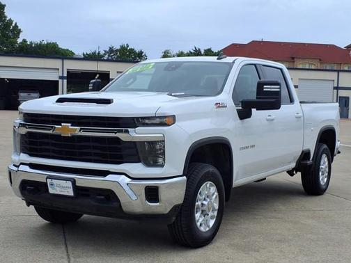 2024 Chevrolet Silverado 2500 LT