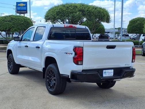 2025 Chevrolet Colorado WT