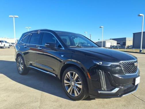 2023 Cadillac XT6 Premium Luxury FWD