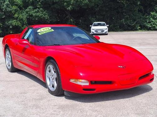 1999 Chevrolet Corvette Base