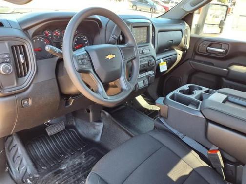 2025 Chevrolet Silverado 2500 WT
