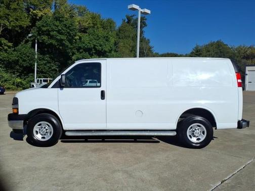 2024 Chevrolet Express 2500 RWD 2500 Regular Wheelbase WT