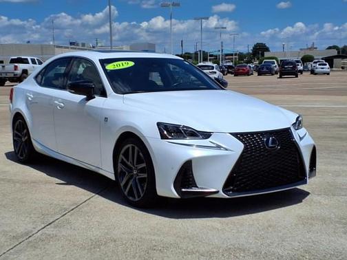 2019 Lexus IS 300 Base