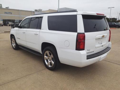 2016 Chevrolet Suburban LT