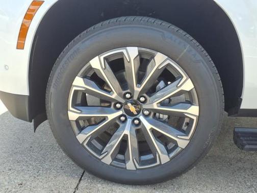 2025 Chevrolet Suburban 2WD High Country