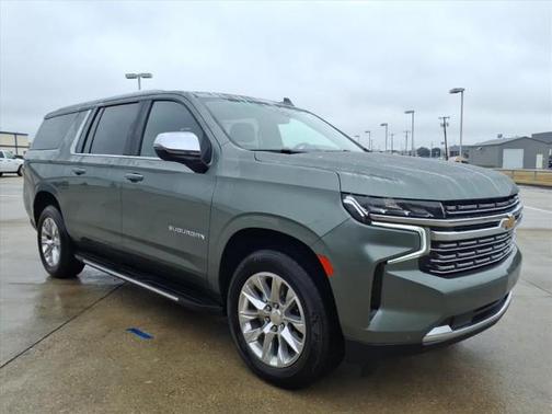 2023 Chevrolet Suburban Premier