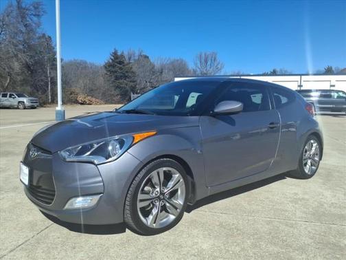 2013 Hyundai Veloster Base