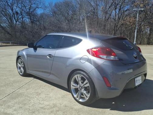 2013 Hyundai Veloster Base