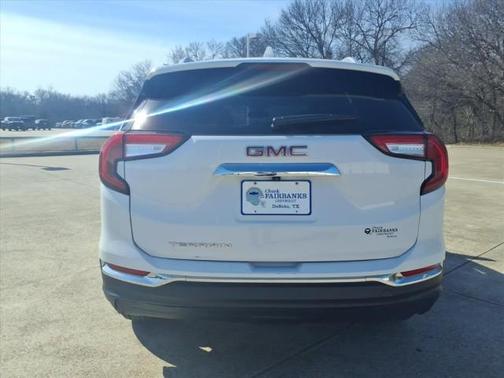2023 GMC Terrain SLT
