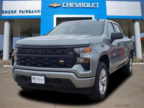 2025 Chevrolet Silverado 1500 Custom