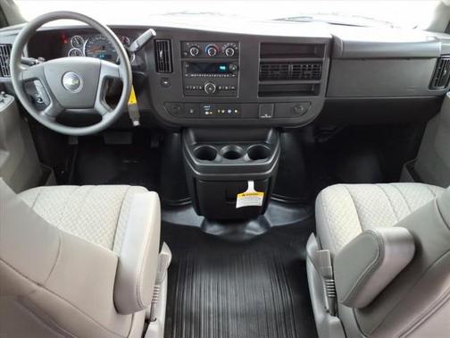 2025 Chevrolet Express 3500 RWD 3500 Regular Wheelbase WT