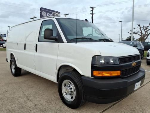 2025 Chevrolet Express 3500 RWD 3500 Regular Wheelbase WT