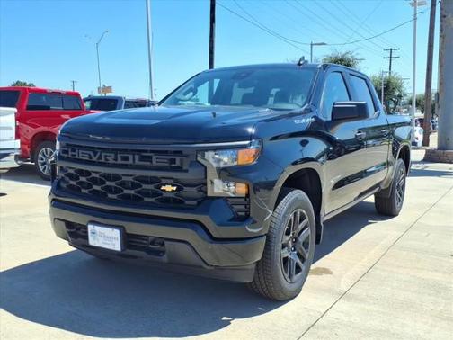 2025 Chevrolet Silverado 1500 Custom
