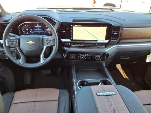 2025 Chevrolet Silverado 3500 High Country