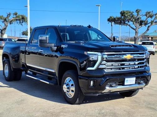 2025 Chevrolet Silverado 3500 High Country