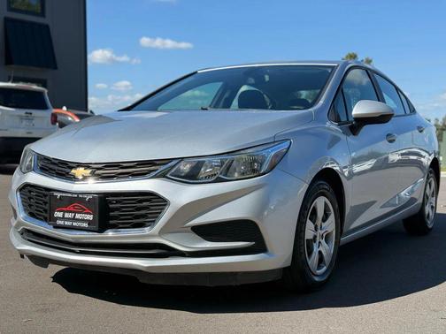 2018 Chevrolet Cruze LS
