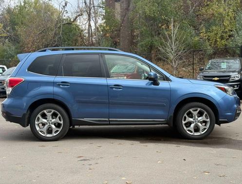 2017 Subaru Forester 2.5i Touring
