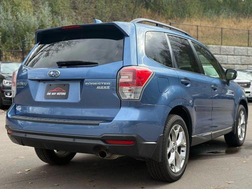 2017 Subaru Forester 2.5i Touring
