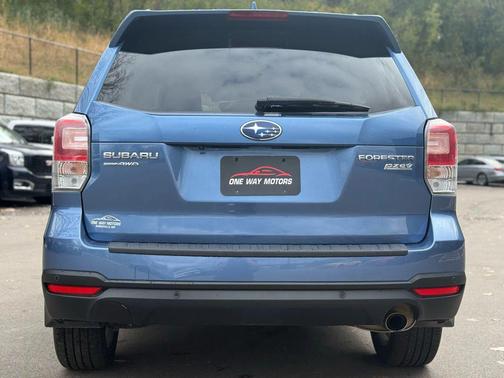 2017 Subaru Forester 2.5i Touring