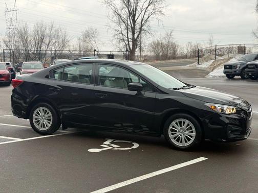 2017 Subaru Impreza 2.0i Premium