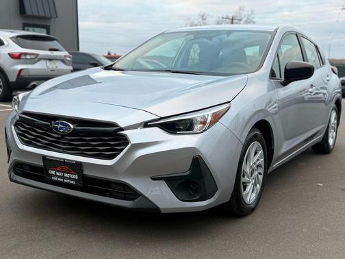 2024 Subaru Impreza Base