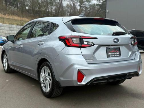 2024 Subaru Impreza Base