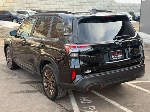 2025 Subaru Forester Sport
