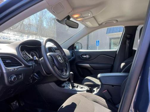 2021 Jeep Cherokee Latitude