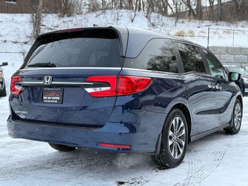 2022 Honda Odyssey EX-L Minivan 4D