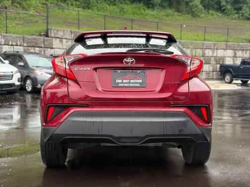 2019 Toyota C-HR LE