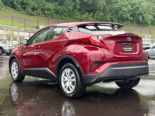 2019 Toyota C-HR LE