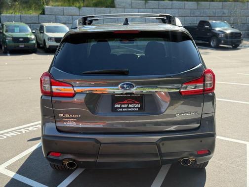 2022 Subaru Ascent Premium 8-Passenger